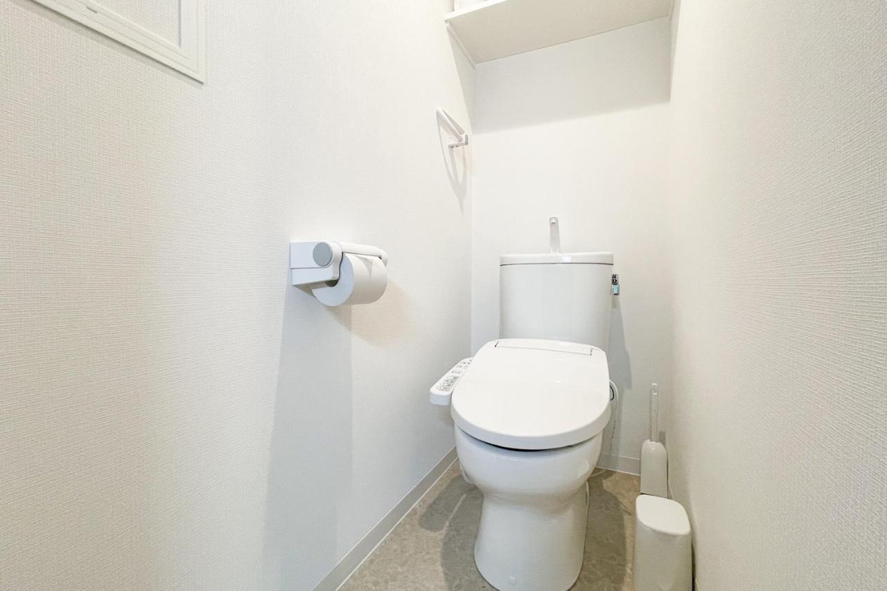 Grandia Shinsaibashi Appartement Osaka Buitenkant foto