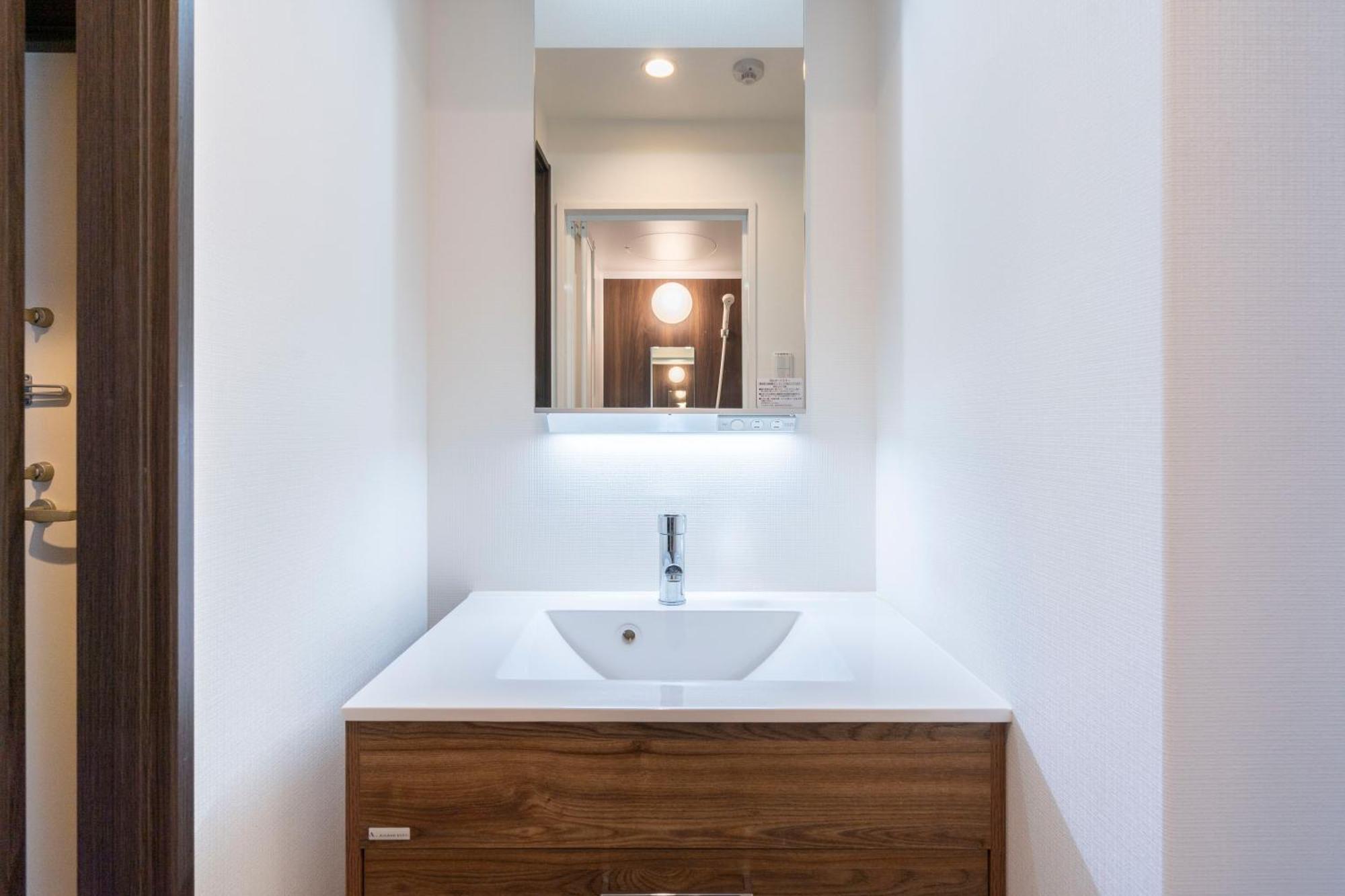Grandia Shinsaibashi Appartement Osaka Buitenkant foto
